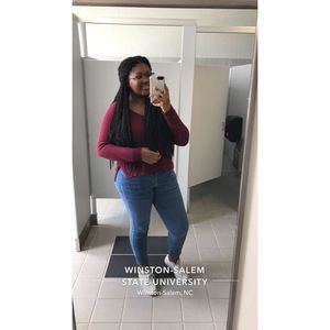 Meet your Posher, Taylor